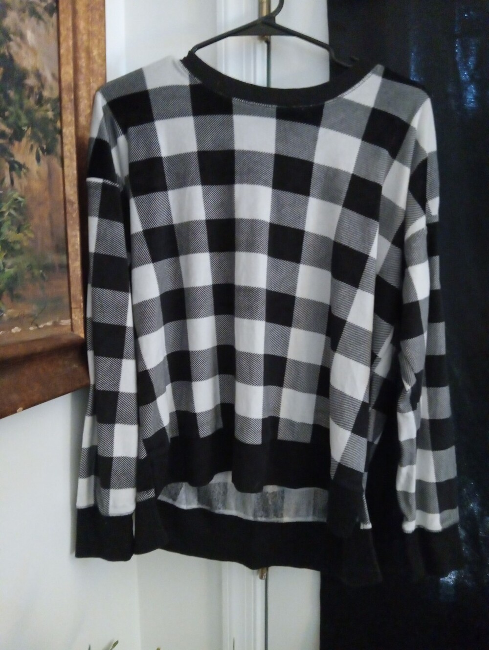 Secret Treasures Black and White Plaid Pajama Top